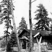 Centre de vacances de Pierre Bridier à Beignon vers 1950-1960