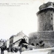 Tour de Papegault à Montfort-sur-Meu