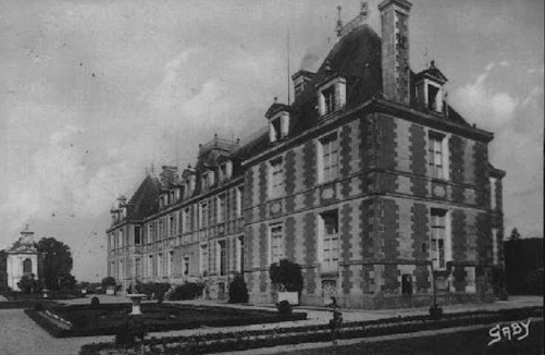 Château de Carheil à Plessé