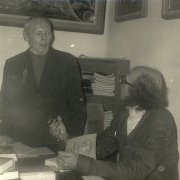 L'abbé Gillard et Jean Markale à Tréhorenteuc