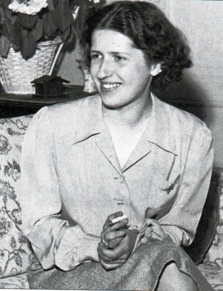 Geneviève de Gaulle en 1945, à 24 ans, après son retour du camp de Ravensbrück